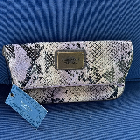 Simply Vera Vera Wang Pink and Black Snake Print Wristlet - Picture 1 of 11